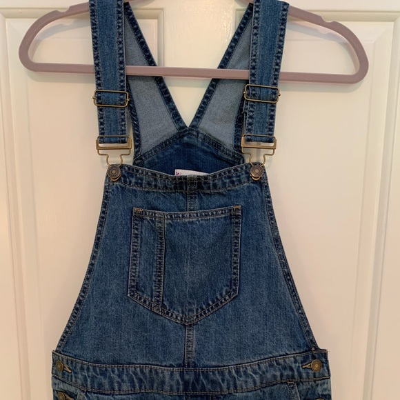 SO Juniors Destructed Mom Overalls, size L - Picture 3 of 12
